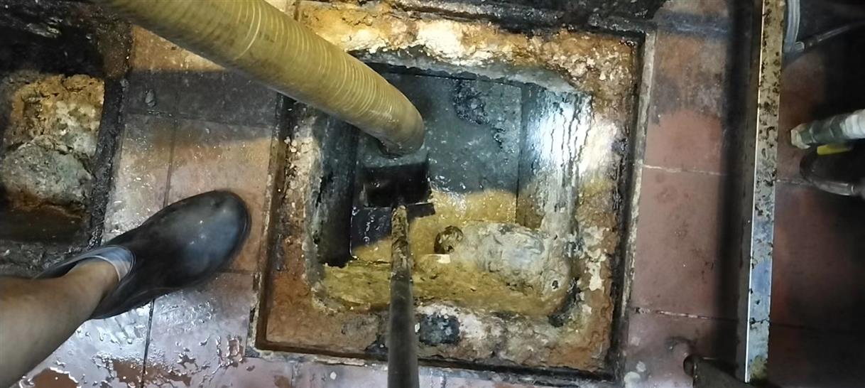卢氏污水池清理一般都有毒气，怎么预防中毒呢？