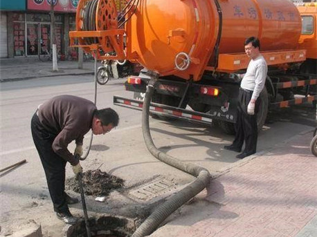 卢氏清掏化粪池，健康生活从这里开始